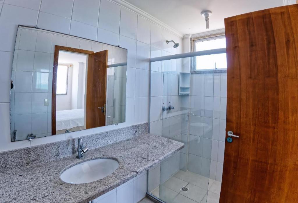 Cobertura C/ Vista Para O Mar E Montanhas, Churrasqueira, 4 Quartos 2 Vg Garagem غواراباري المظهر الخارجي الصورة